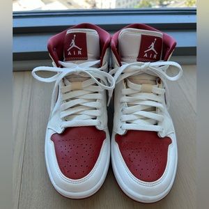 [NIKE] Air Jordan 1 Mid - white/ pomegranate